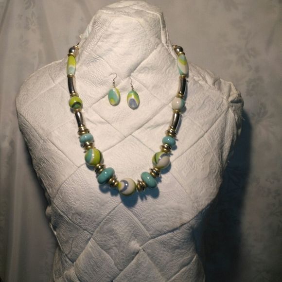 CERAMIC GLASED BEADS & Possibly Bakelite - Picture 4 of 13